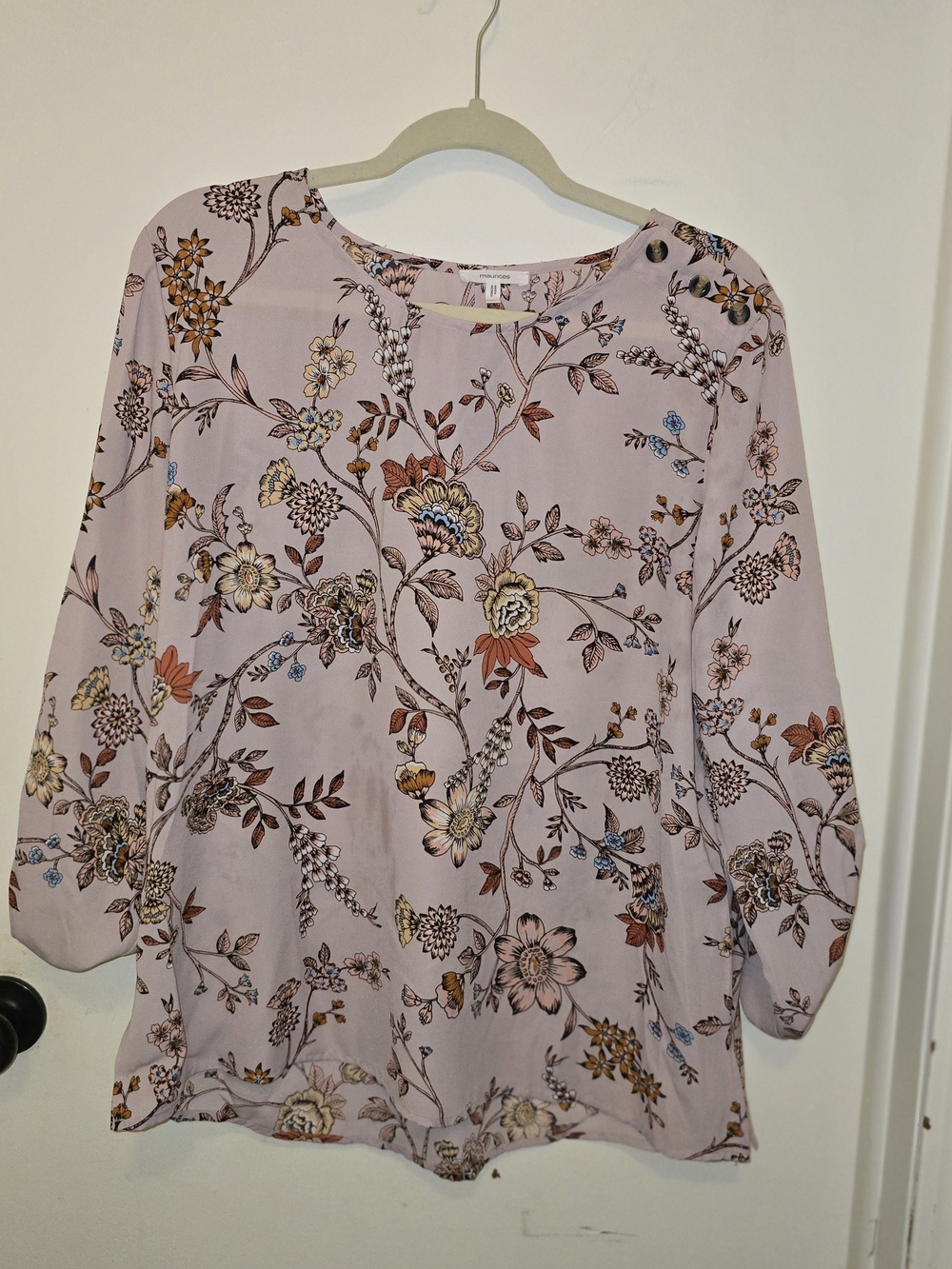 Maurices Light Mauve Floral Button-Shoulder Blouse Size XL